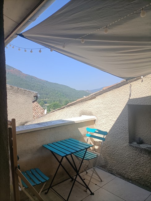 TERRASSE 2.jpg